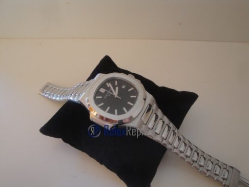 patek philippe replica nautilus black dial skeletron acciaio orologio imitazione
