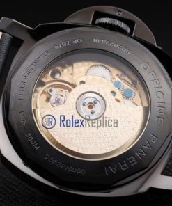Panerai replica movimento ETA 2836.2 swiss automatico   | 5