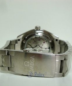 Omega replica movimento ETA swiss 2836.2 automatico   | 4