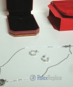 Cartier replica gioielli imitazione perfetta completi di scatola cartier official set e shopper bag | 17 Cartier replica gioielli imitazione perfetta completi di scatola cartier official set e shopper bag | 6
