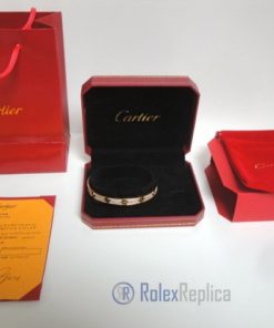 Cartier replica gioielli imitazione perfetta completi di scatola cartier official set e shopper bag | 18 Cartier replica gioielli imitazione perfetta completi di scatola cartier official set e shopper bag | 2